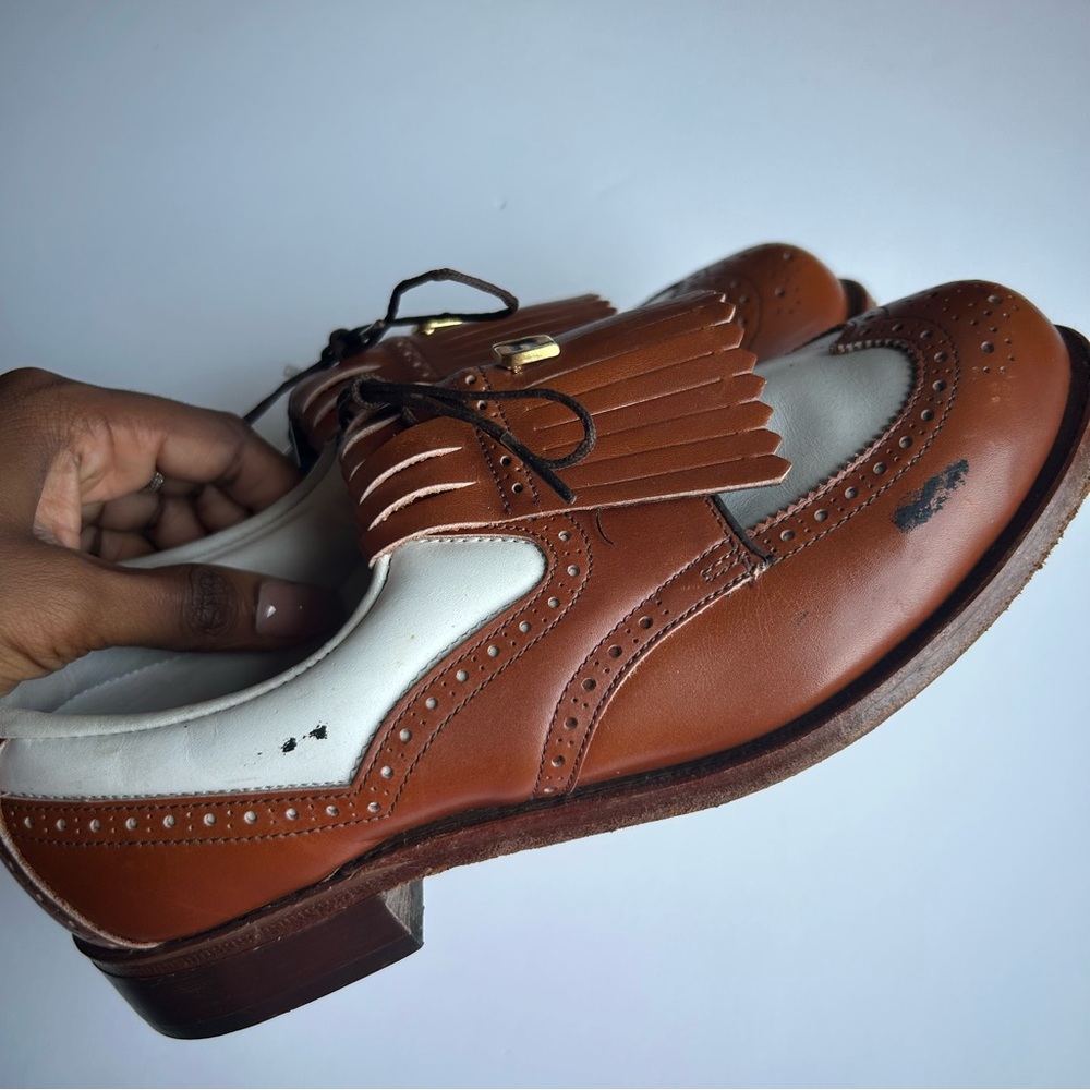 FootJoy Classic vintage Golf Shoes - Picture 3 of 6